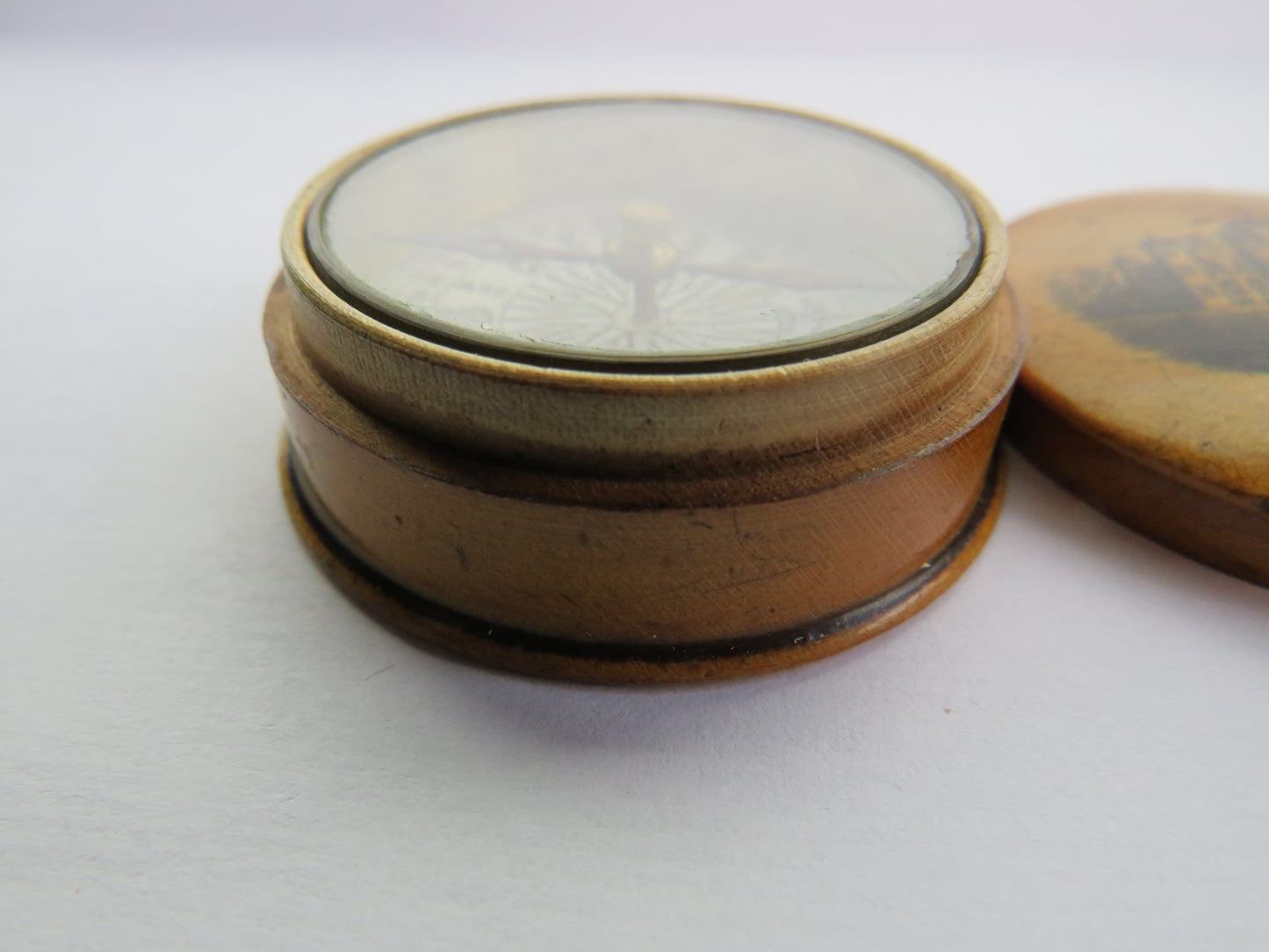Antique Mauchline Transfer Ware Compass "Murthly Castle" From The Athole Plantations