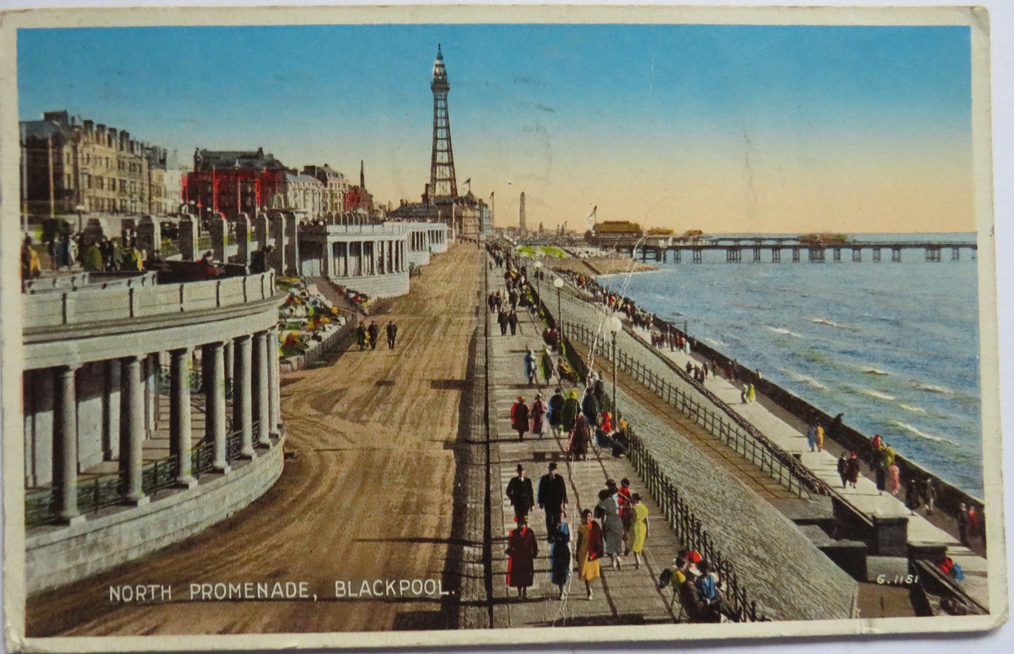 Vintage Postcard Of North Promenade, Blackpool 1938