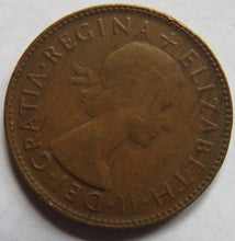 Load image into Gallery viewer, 1953 Queen Elizabeth II Australia Halfpenny Coin
