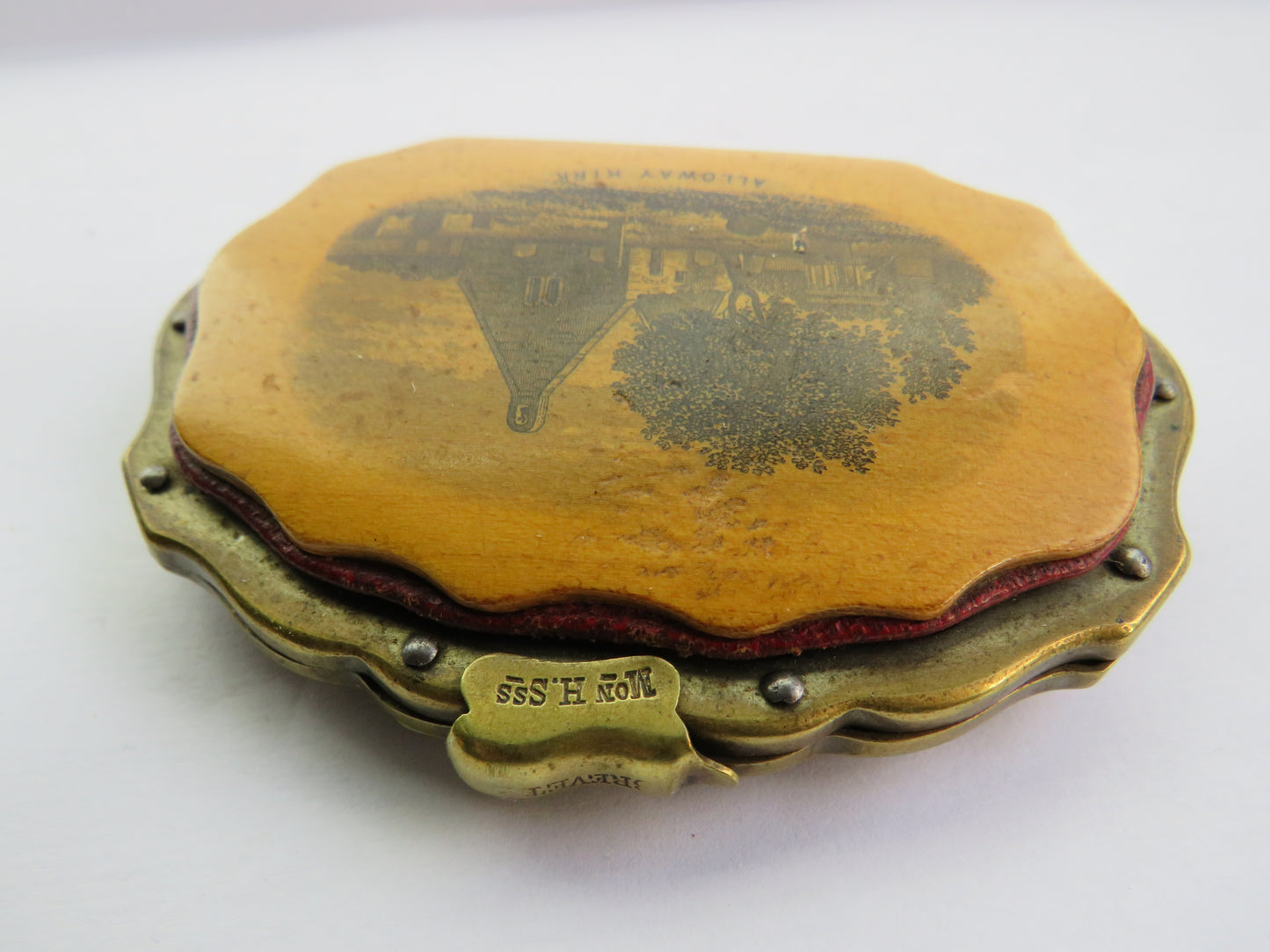 Antique Mauchline Transfer Ware Purse "Alloway Kirk" Made From Wood Near Alloway Kirk On The Banks of the Doon
