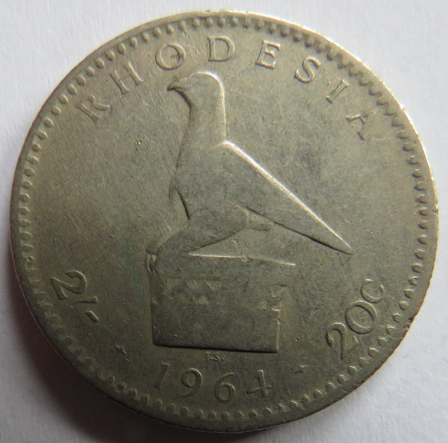 1964 Queen Elizabeth II Rhodesia 2 Shilling / 20 Cents Coin