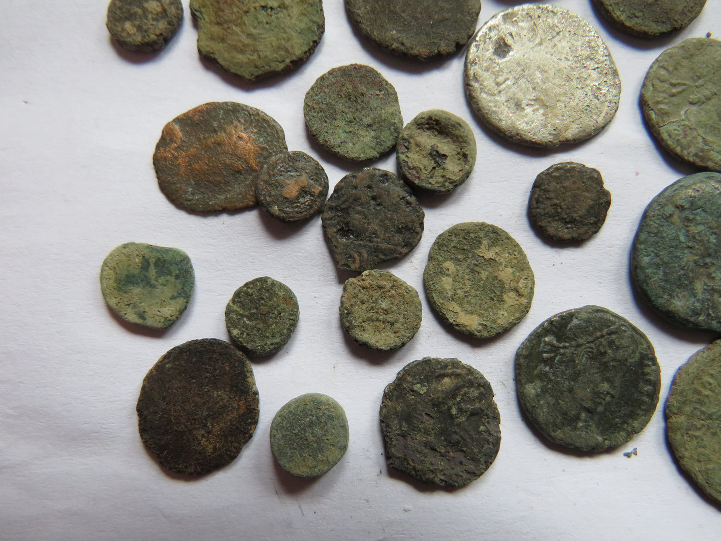 Small Collection of Mainly Roman Coins - Some With Good Detail