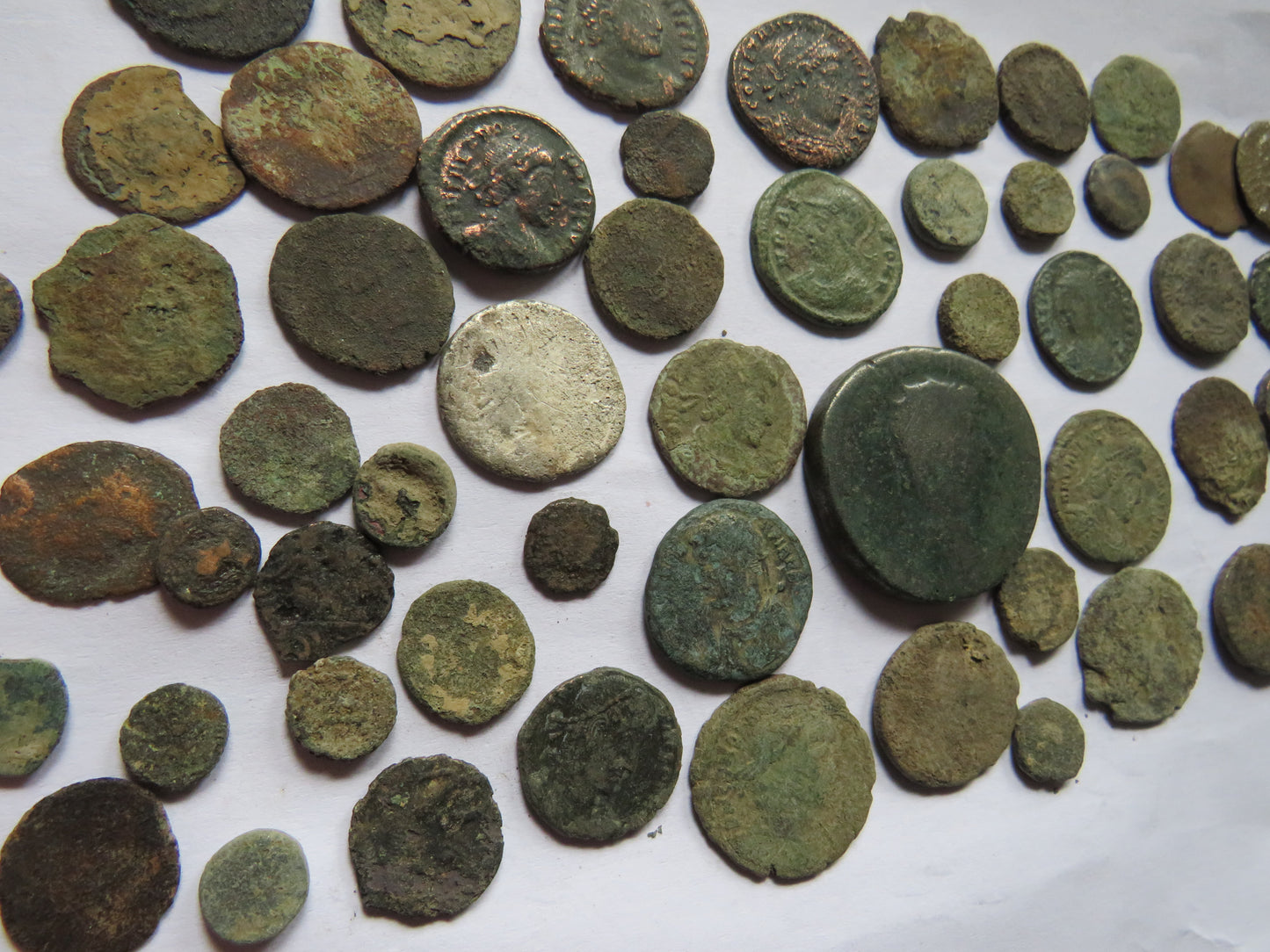 Small Collection of Mainly Roman Coins - Some With Good Detail