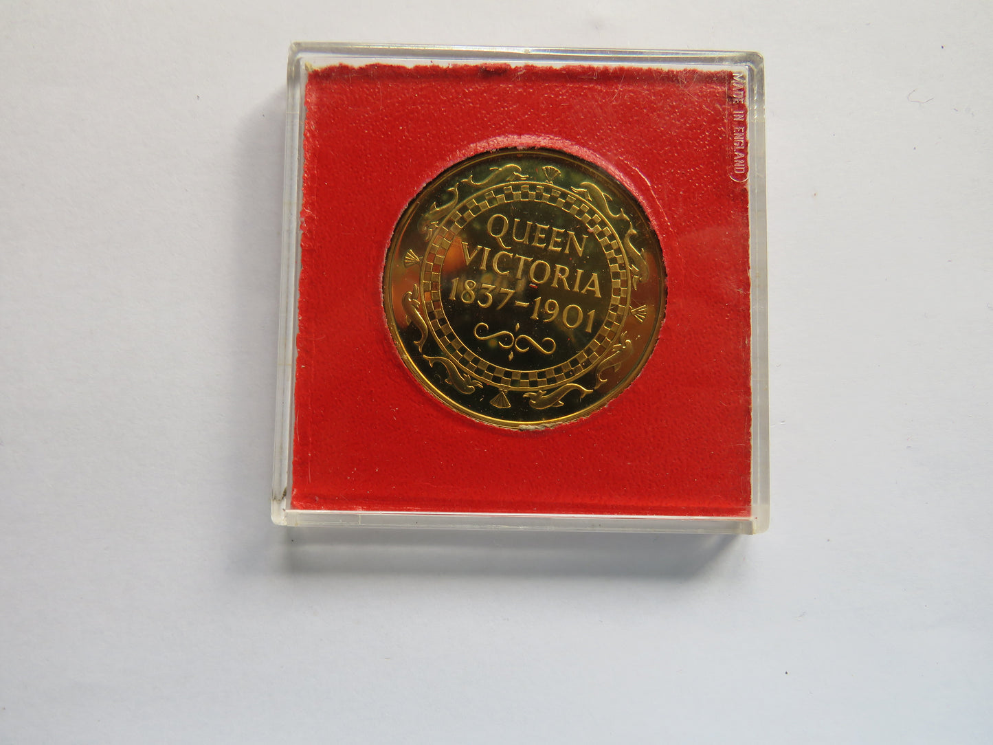 Osborn House Solid Bronze Cased Medallion / Coin