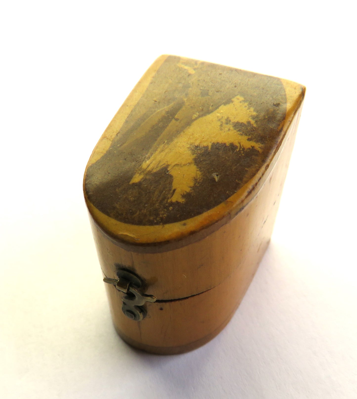 Antique Mauchline Ware Thimble Case "Neidpath Castle"