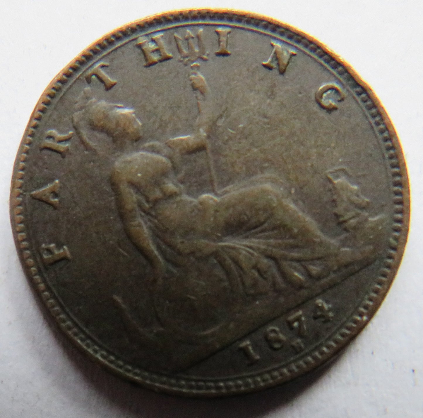 1874-H Queen Victoria Bun Head Farthing Coin - Great Britain