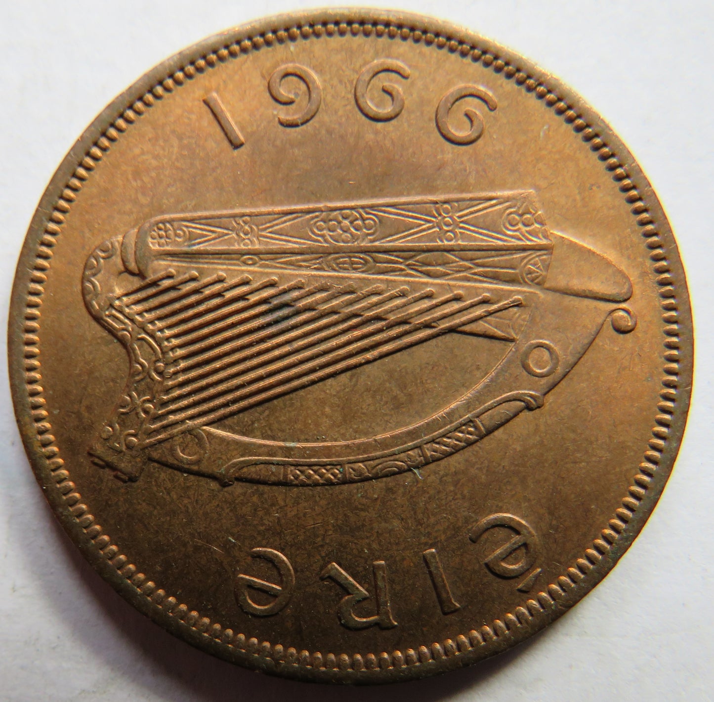 1966 Ireland Eire One Penny Coin In Higher Grade