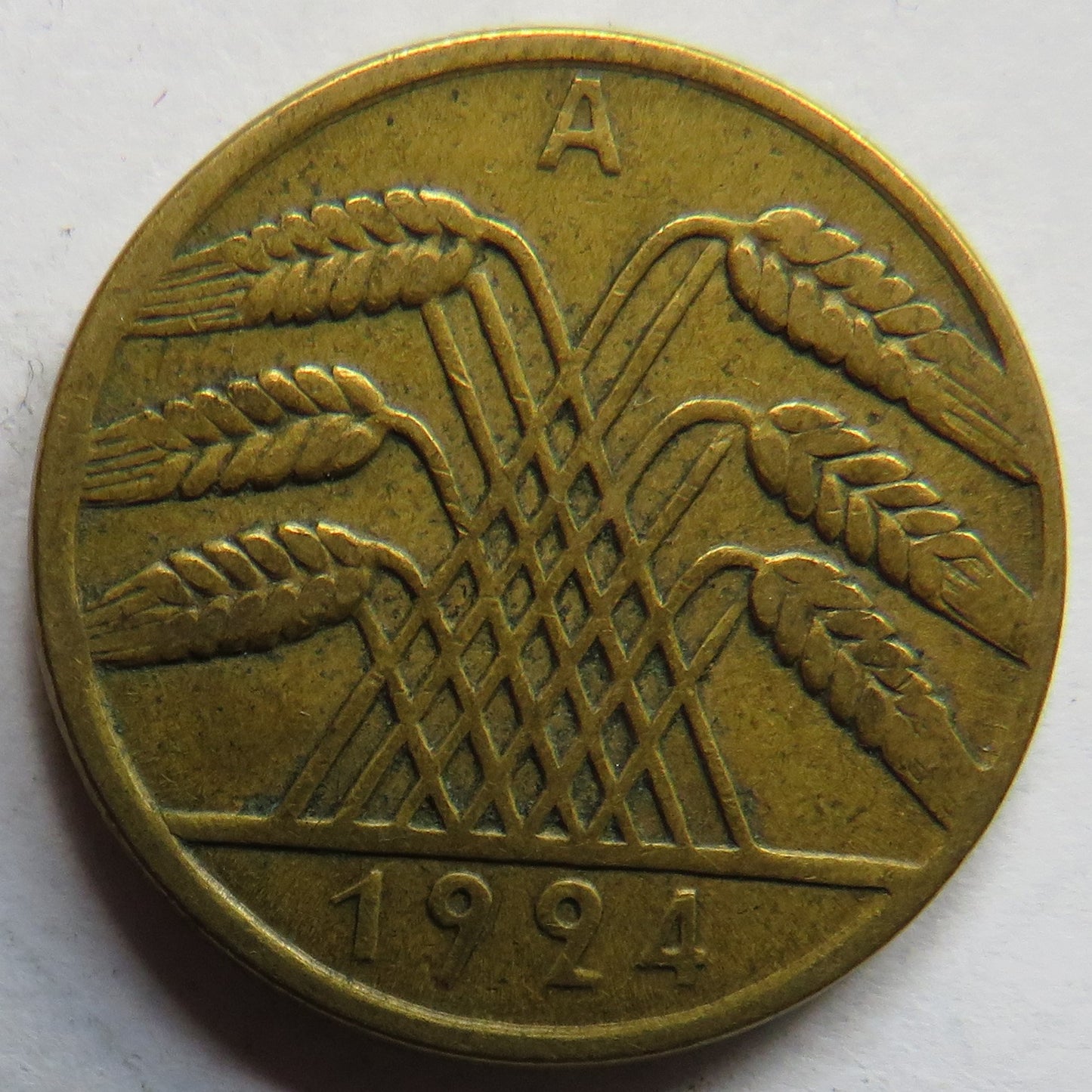 1924-A Germany - Weimar Republic 10 Reichspfennig Coin