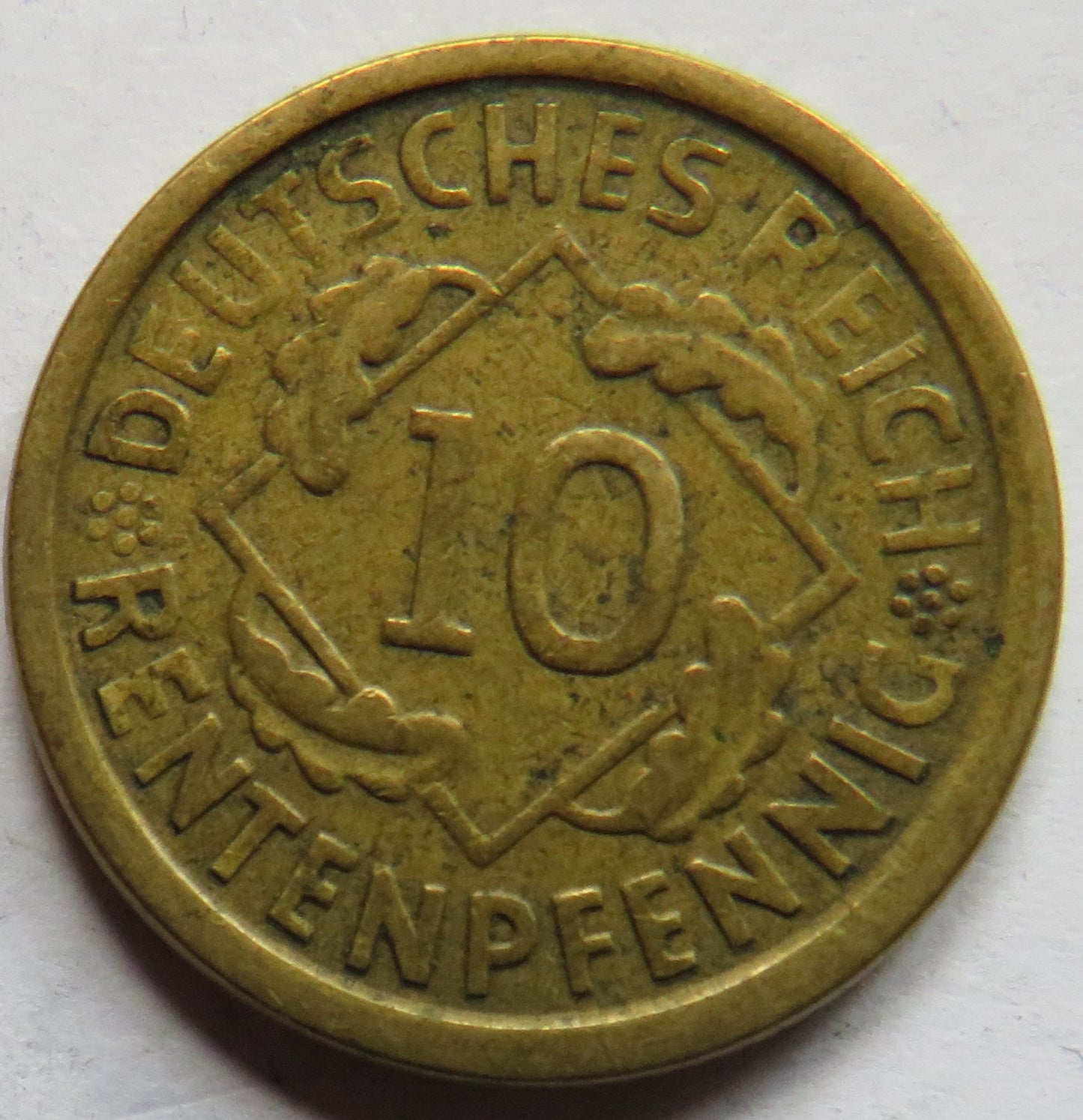 1924-A Germany - Weimar Republic 10 Reichspfennig Coin
