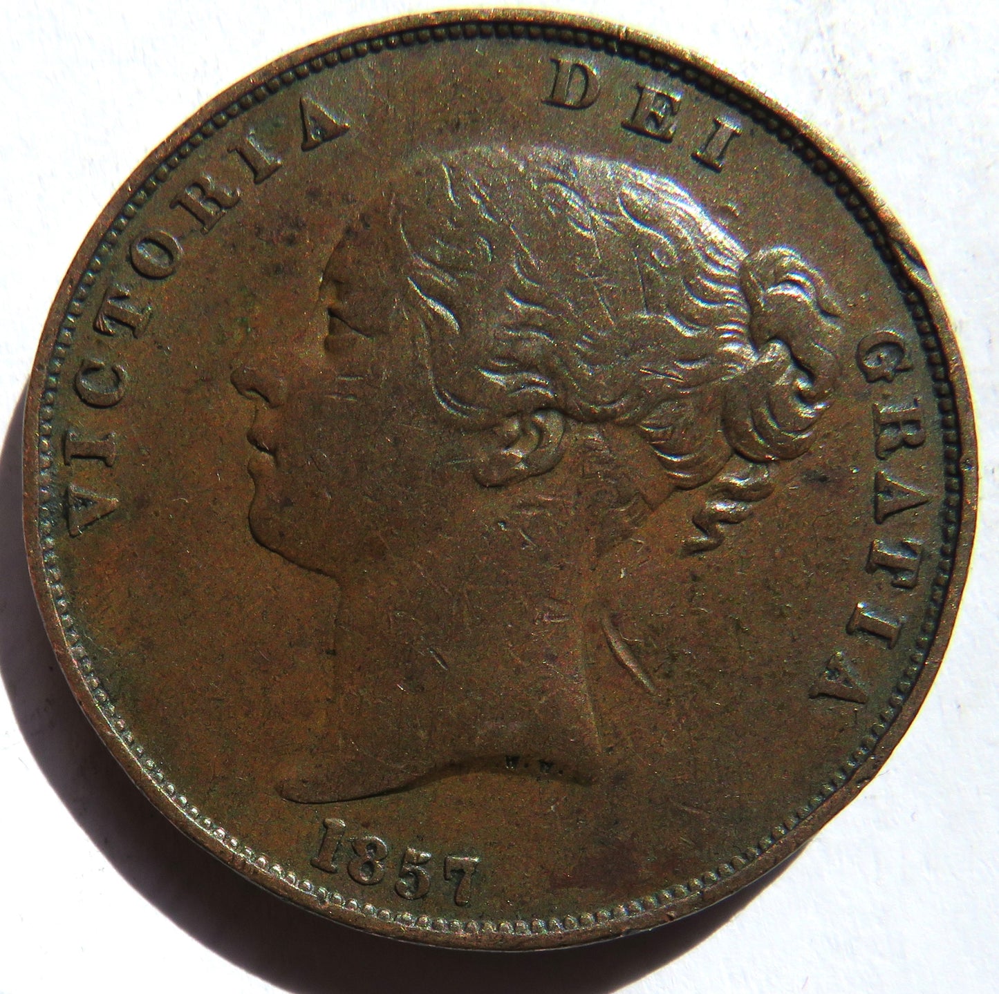 1857 Queen Victorian Young Head One Penny Coin - Great Britain