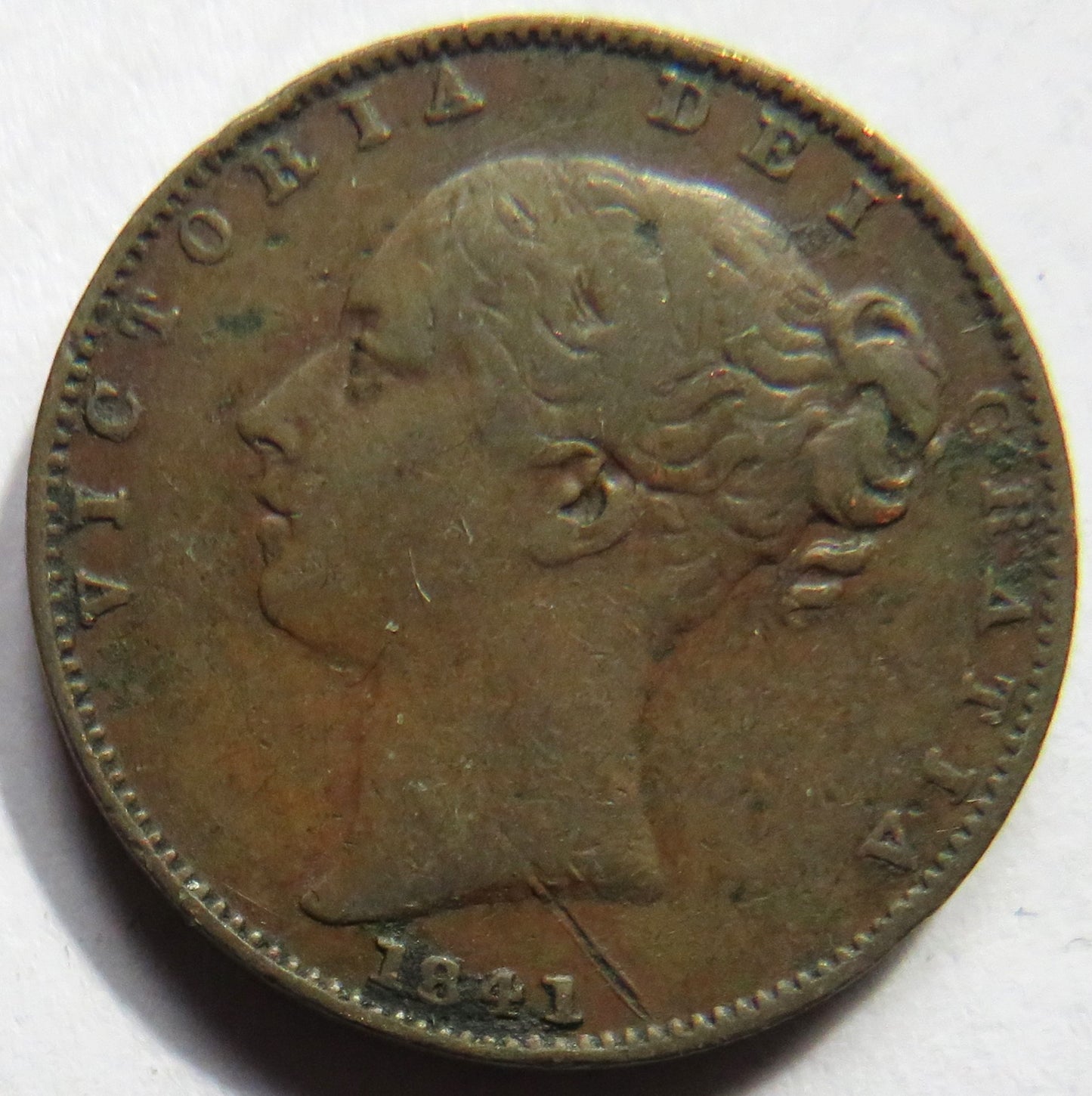 1841 Queen Victoria Young Head Farthing Coin - Great Britain