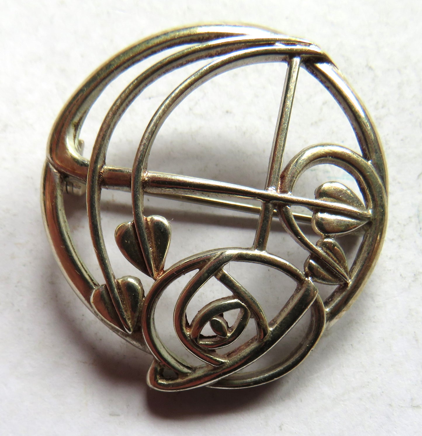 Sterling Silver Ladies Brooch In Mackintosh Style By Malcolm Gray Ortak