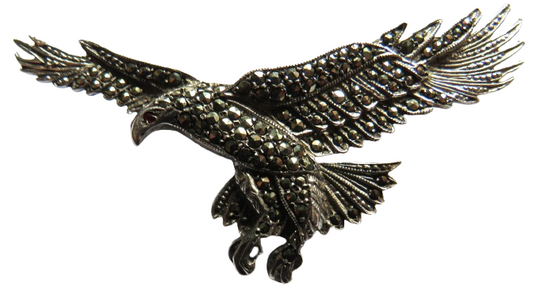 A Good Quality Vintage Silver & Marcasite Ladies Eagle Brooch
