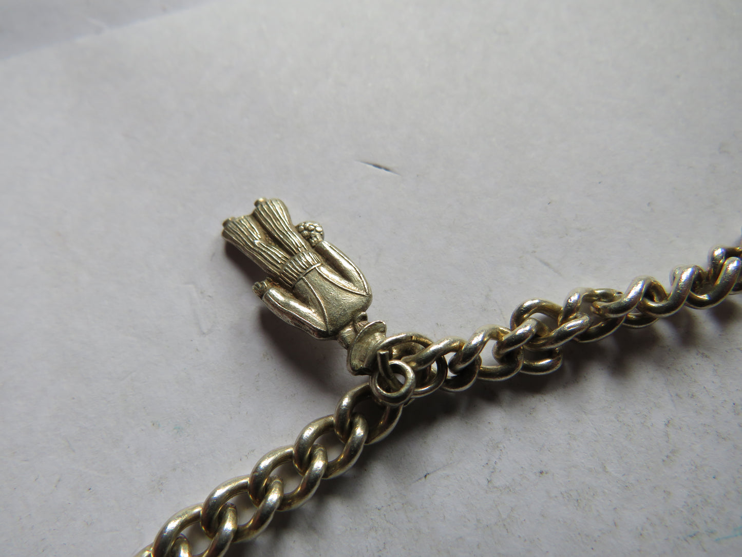 Vintage Ladies Sterling Silver Charm Bracelet