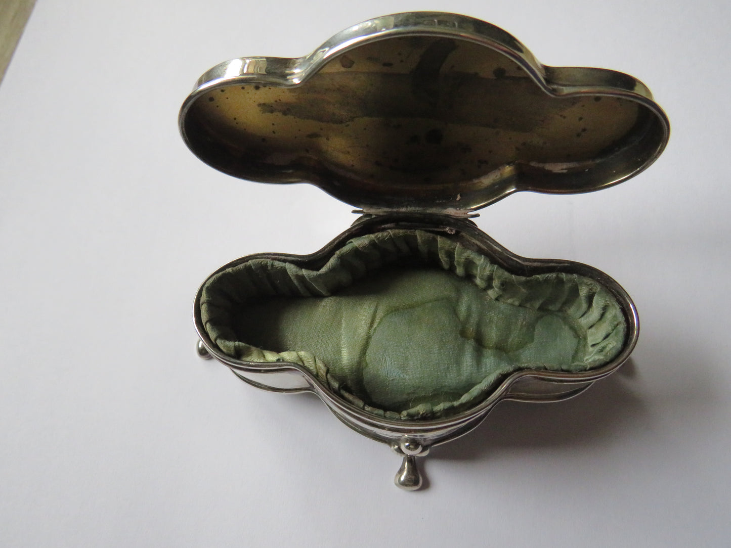 Antique Silver Trinket / Jewellery Box Hallmarked Birmingham 1915