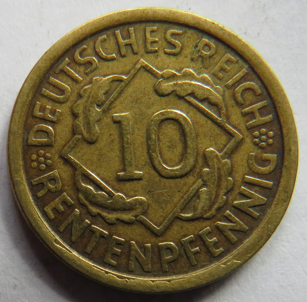 1924-G Germany - Weimar Republic 10 Reichspfennig Coin