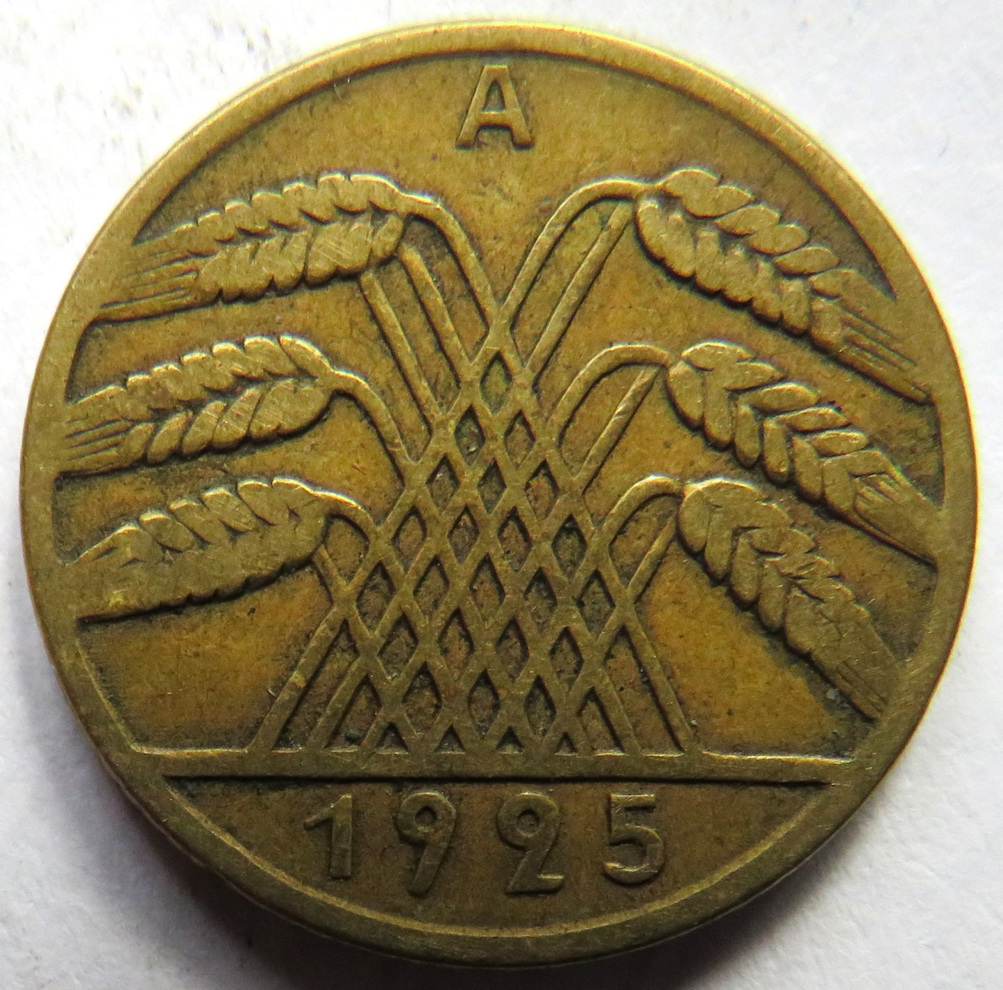 1925-A Germany - Weimar Republic 10 Reichspfennig Coin