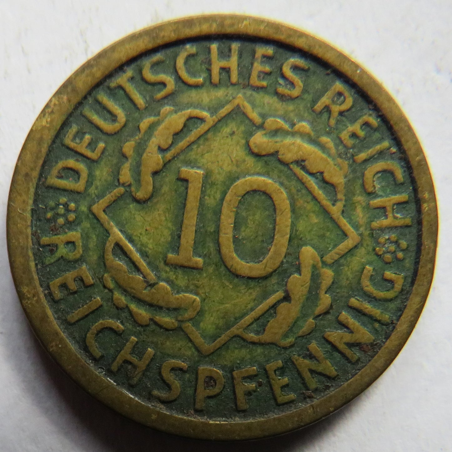 1924-A Germany - Weimar Republic 10 Reichspfennig Coin