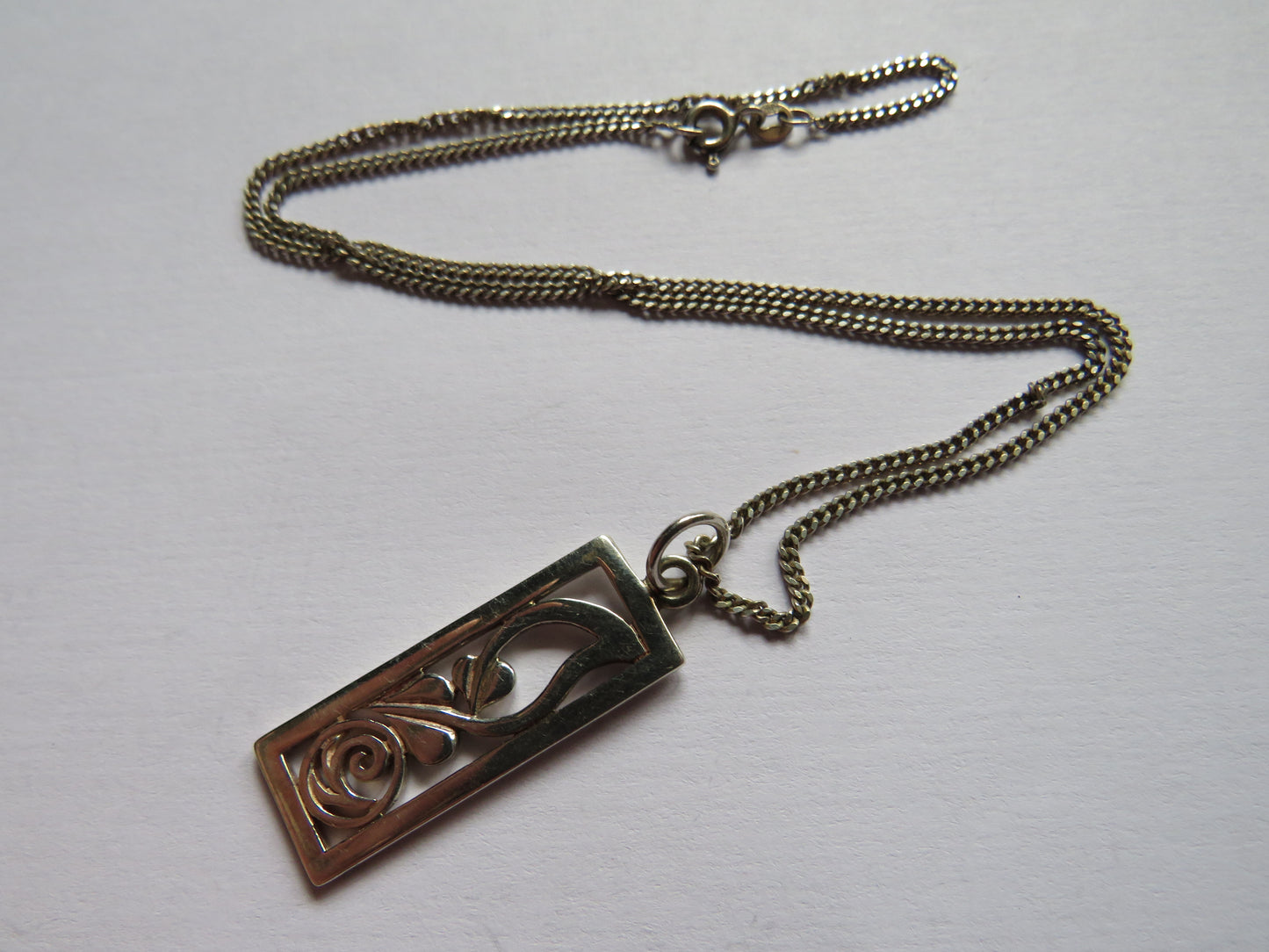 Ladies Sterling Silver Necklace & Pedant In The Style of Charles Rennie Mackintosh