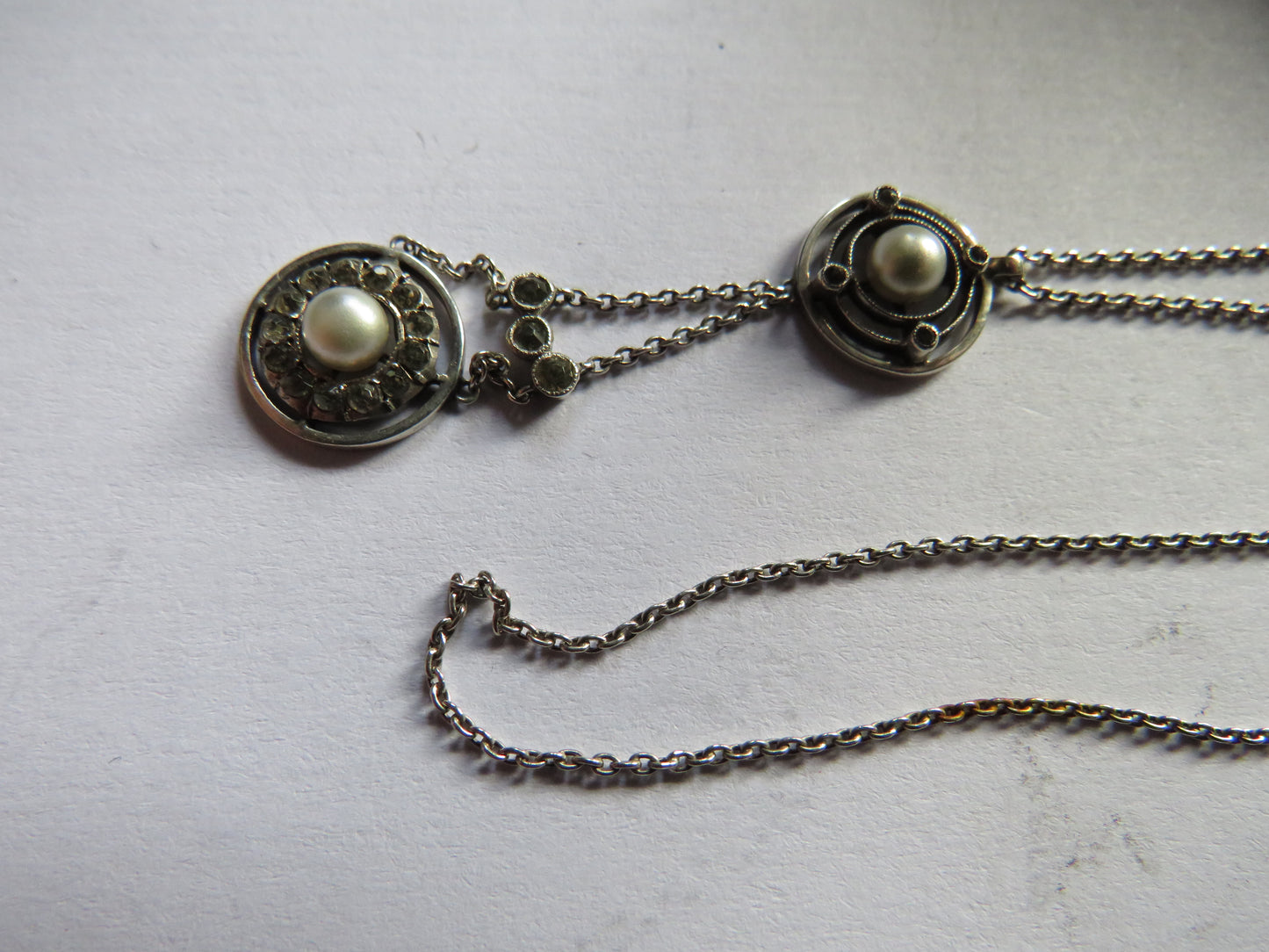 Stylish Ladies Sterling Silver Boxed Necklace & Pendant