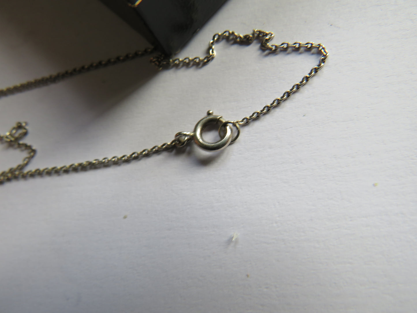 Stylish Ladies Sterling Silver Boxed Necklace & Pendant