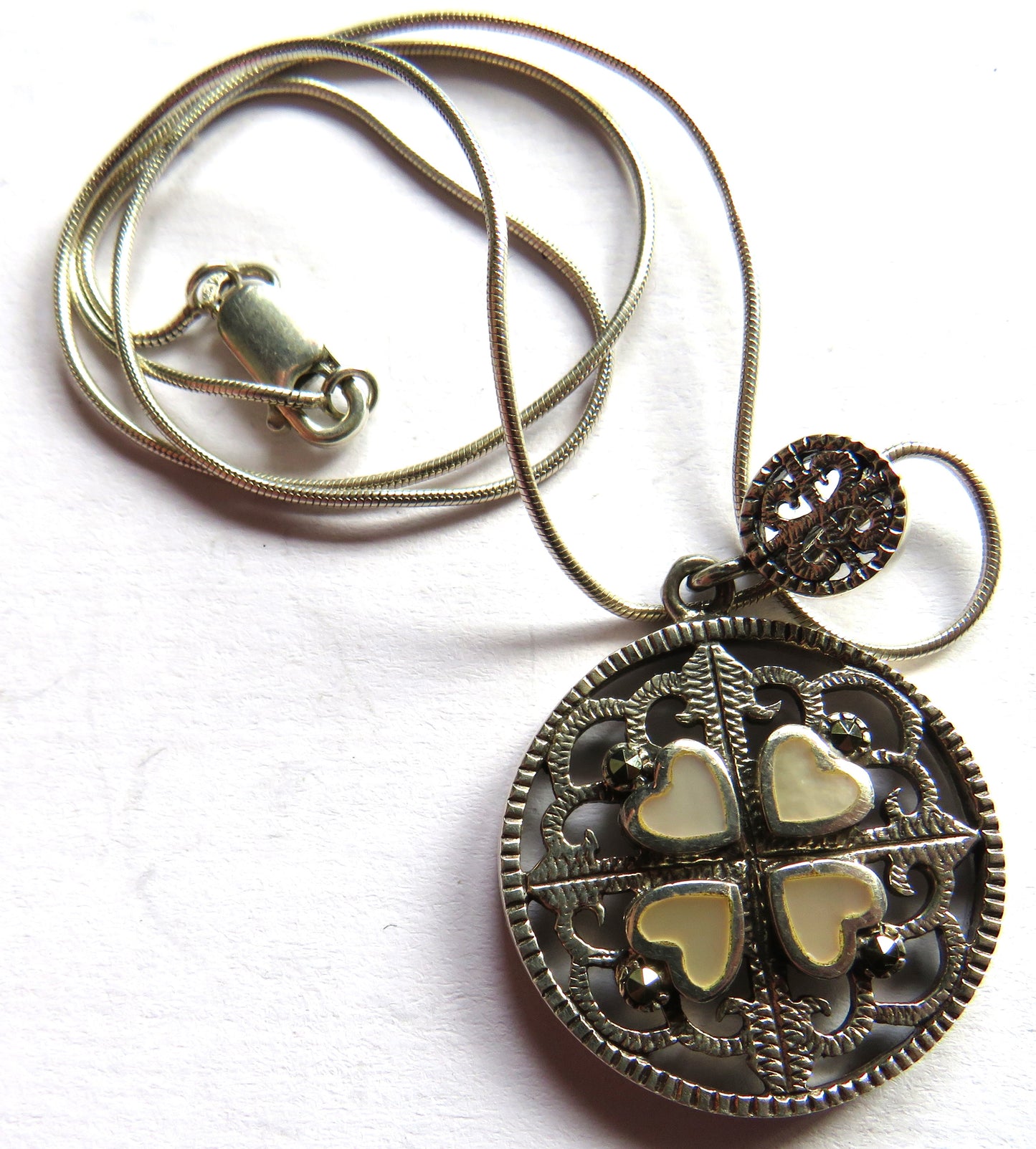 Ladies Sterling Silver Necklace & Pendant Symmetrical Hearts Pendant Fully Hallmarked