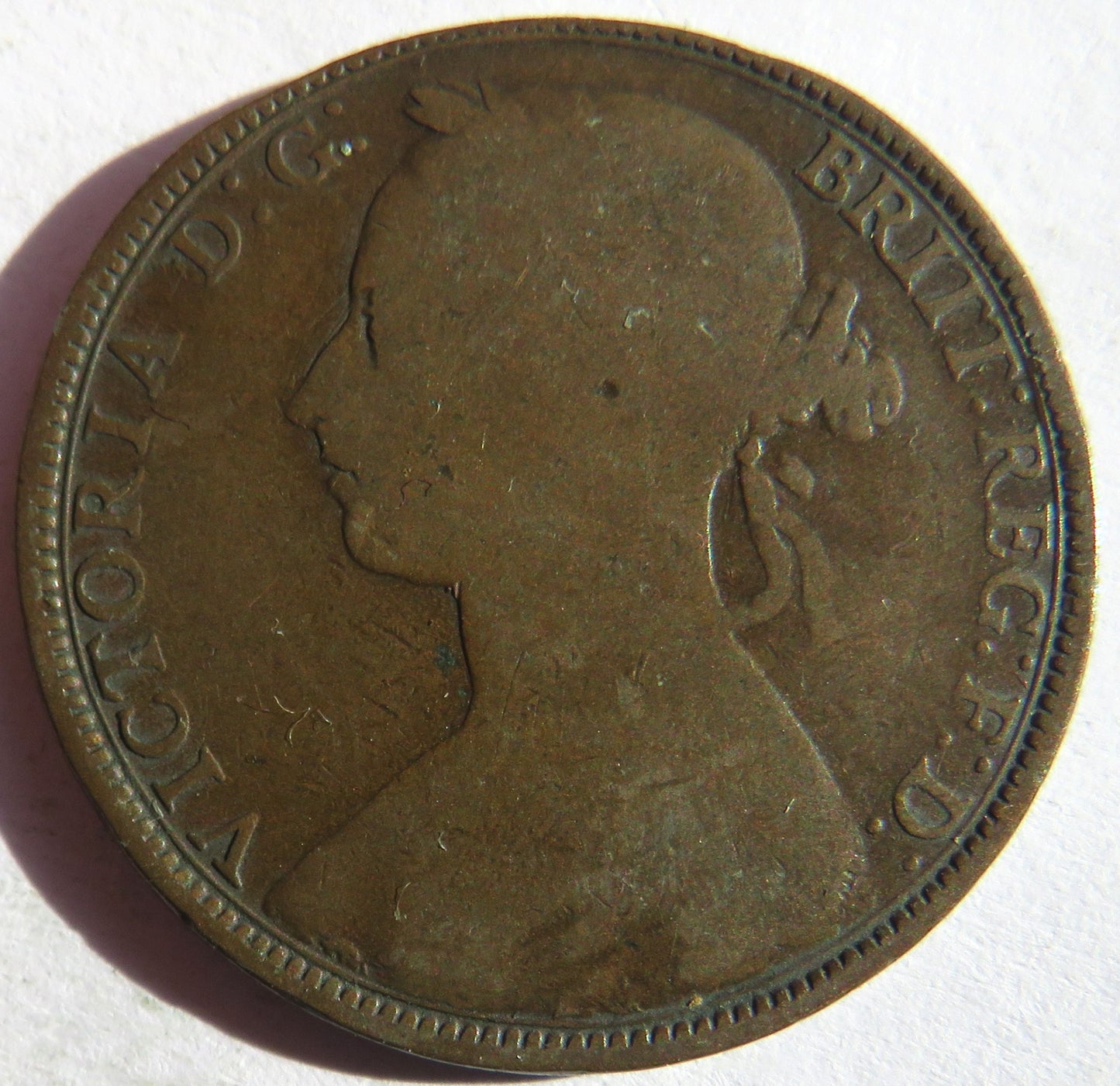 1892 Queen Victoria One Penny Coin - Great Britain