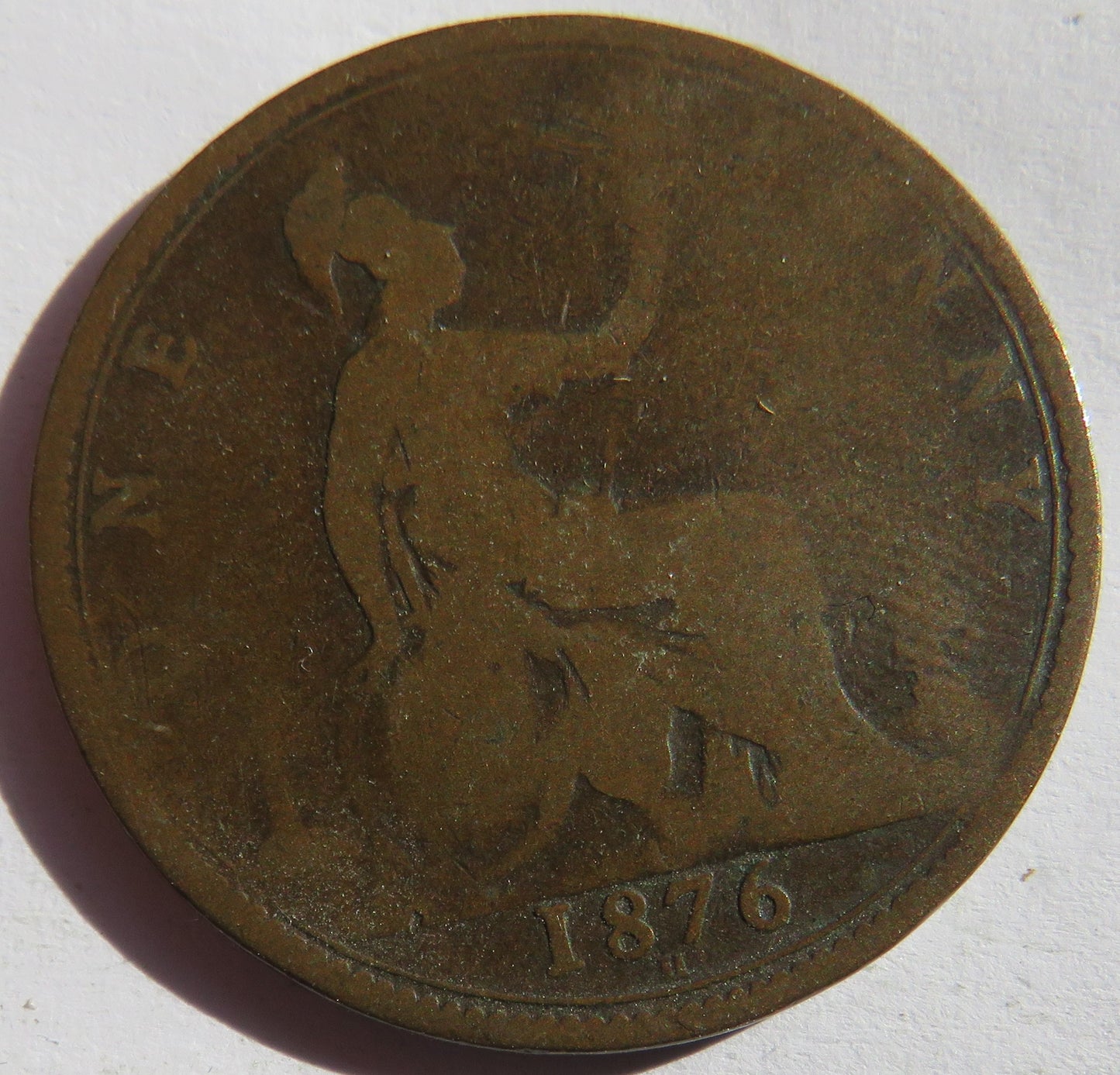 1876-H Queen Victoria One Penny Coin - Great Britain