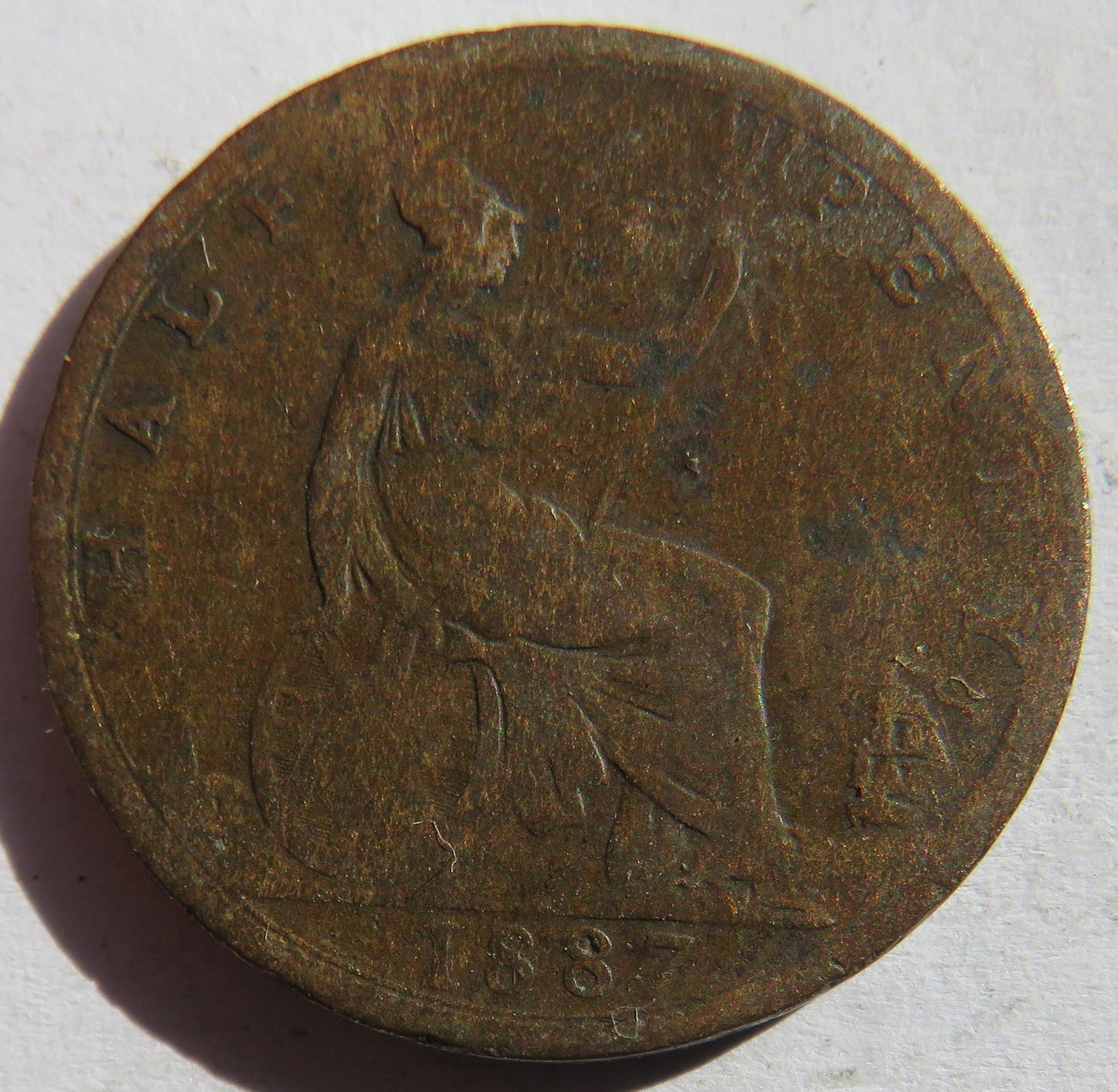1887 Queen Victoria Bun Head Halfpenny Coin - Great Britain