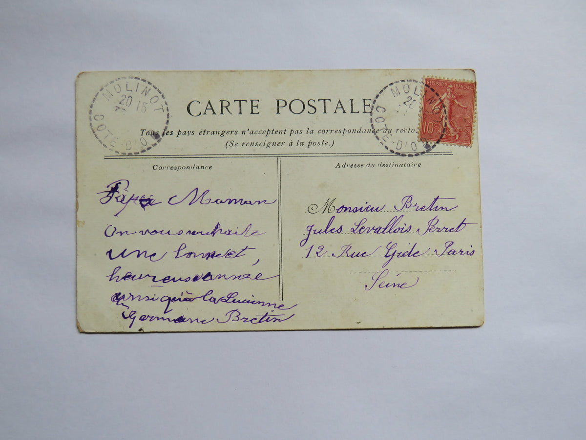 Vintage Postcard of Escrime A La Baionnette