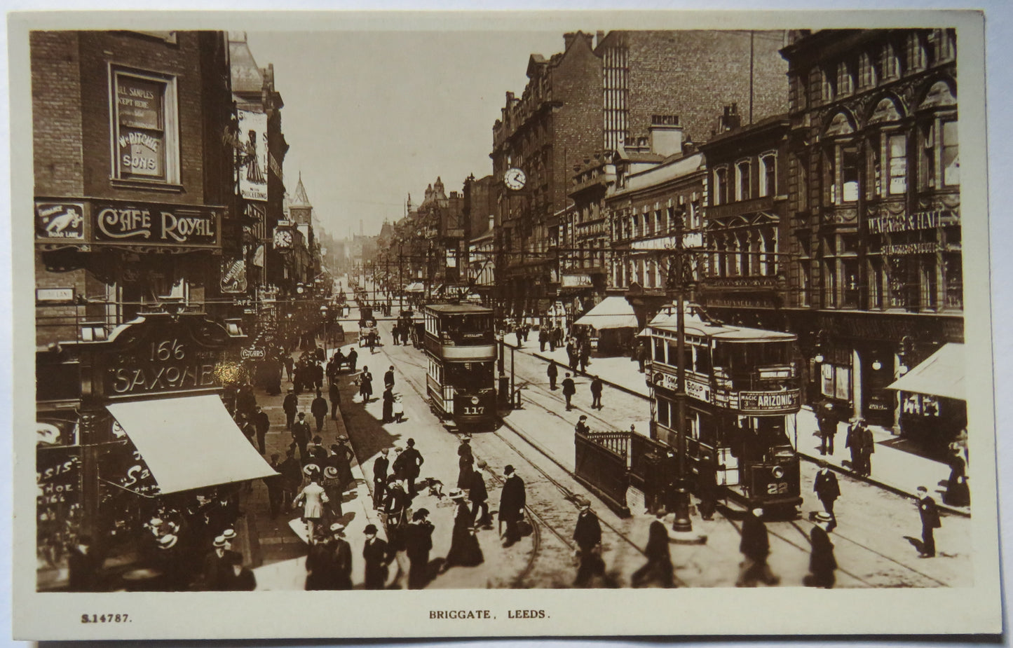 Vintage Postcard of Briggate, Leeds