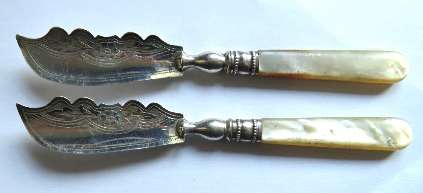 Antique Pair of Butter Knifes Hallmarked Birmingham 1891 Mother of Pearl Handles