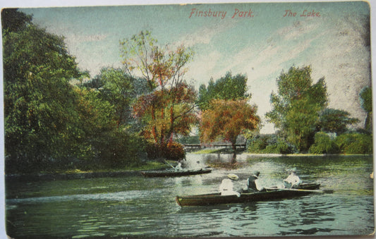 Vintage Postcard of Finsbury Park, The Lake
