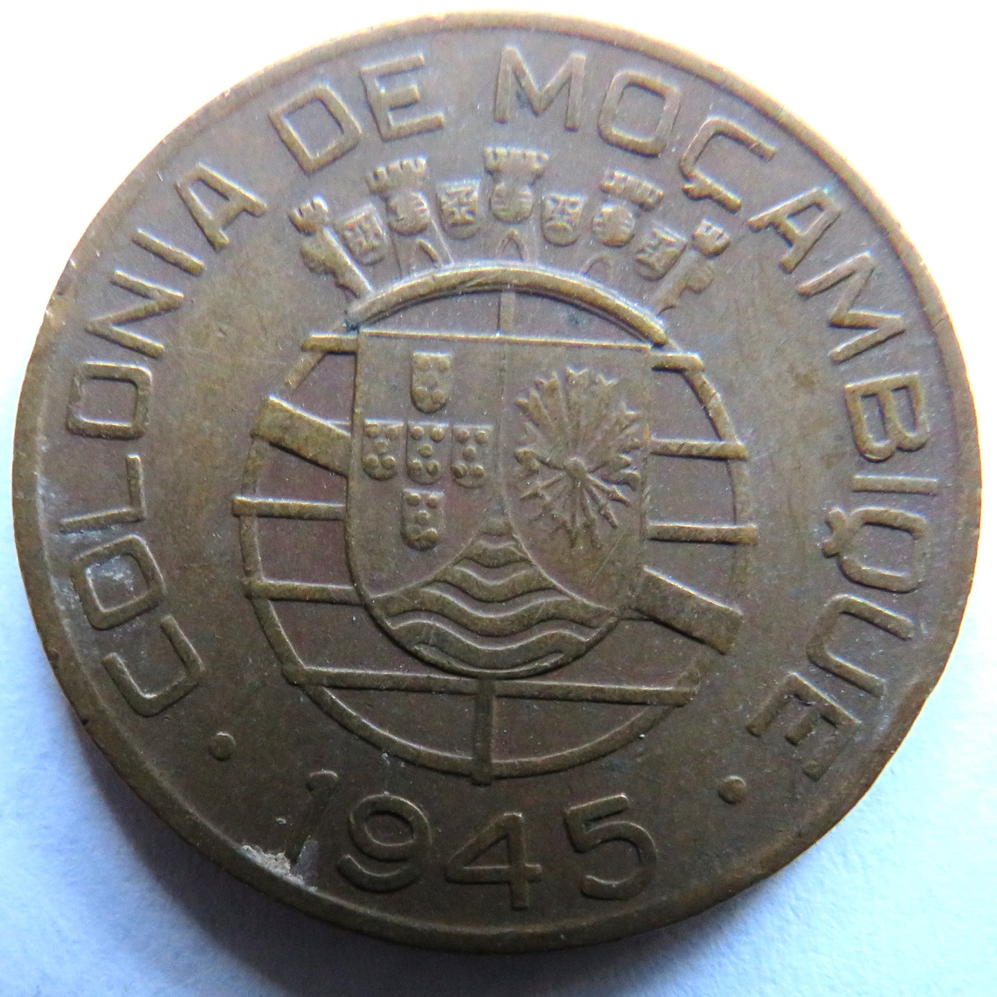 1945 Mozambique One Escudo Coin