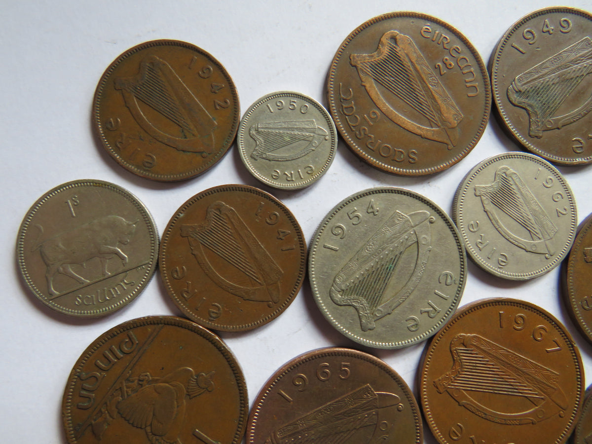 A Good Collection of Old Coins From Ireland