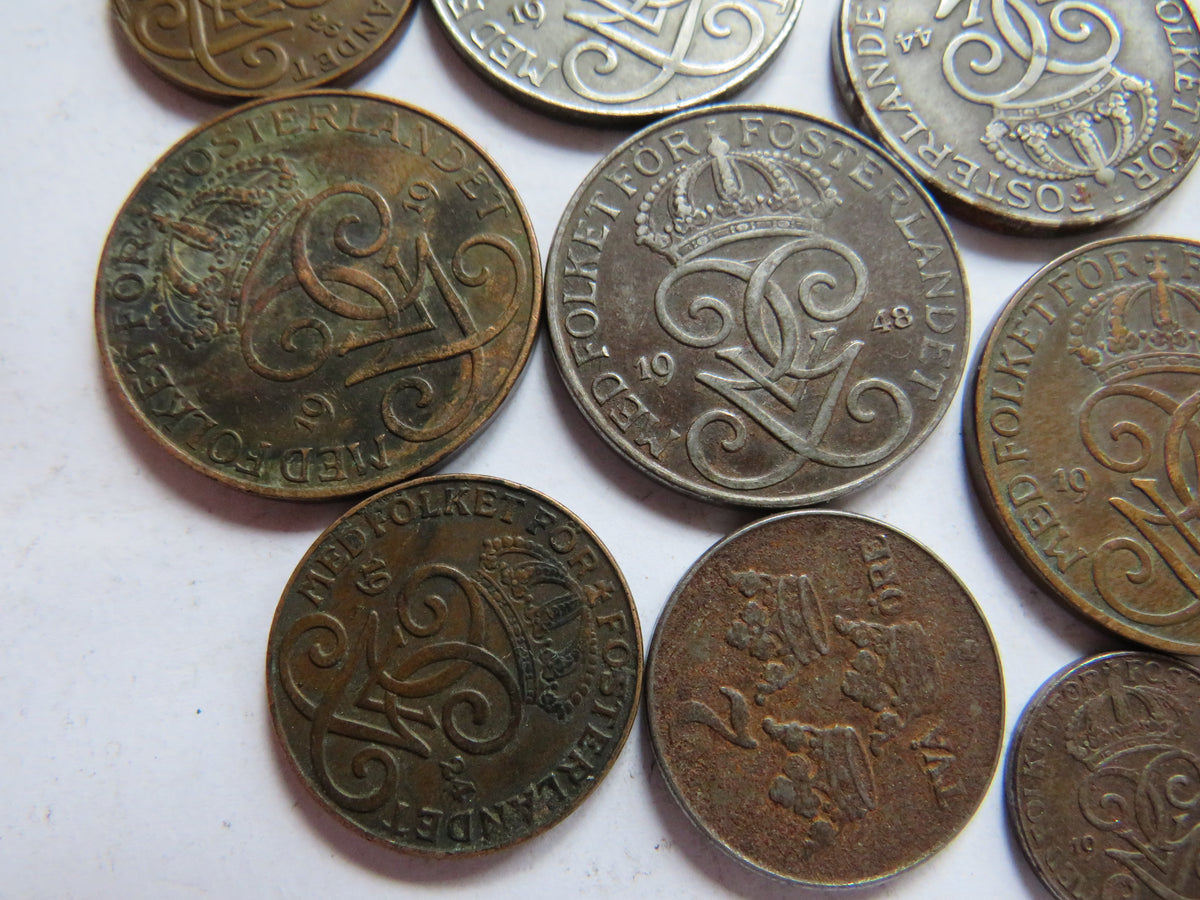 A Good Small Collection of Old Coins From Sweden