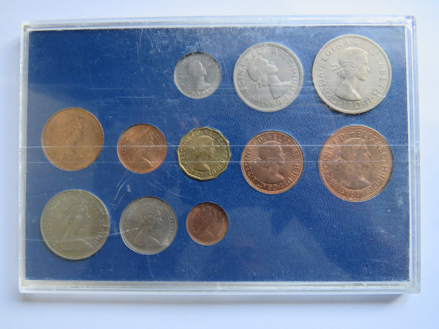 Britain's First Issue of Decimal Coins &amp; Last Pre Decimal Coin Set