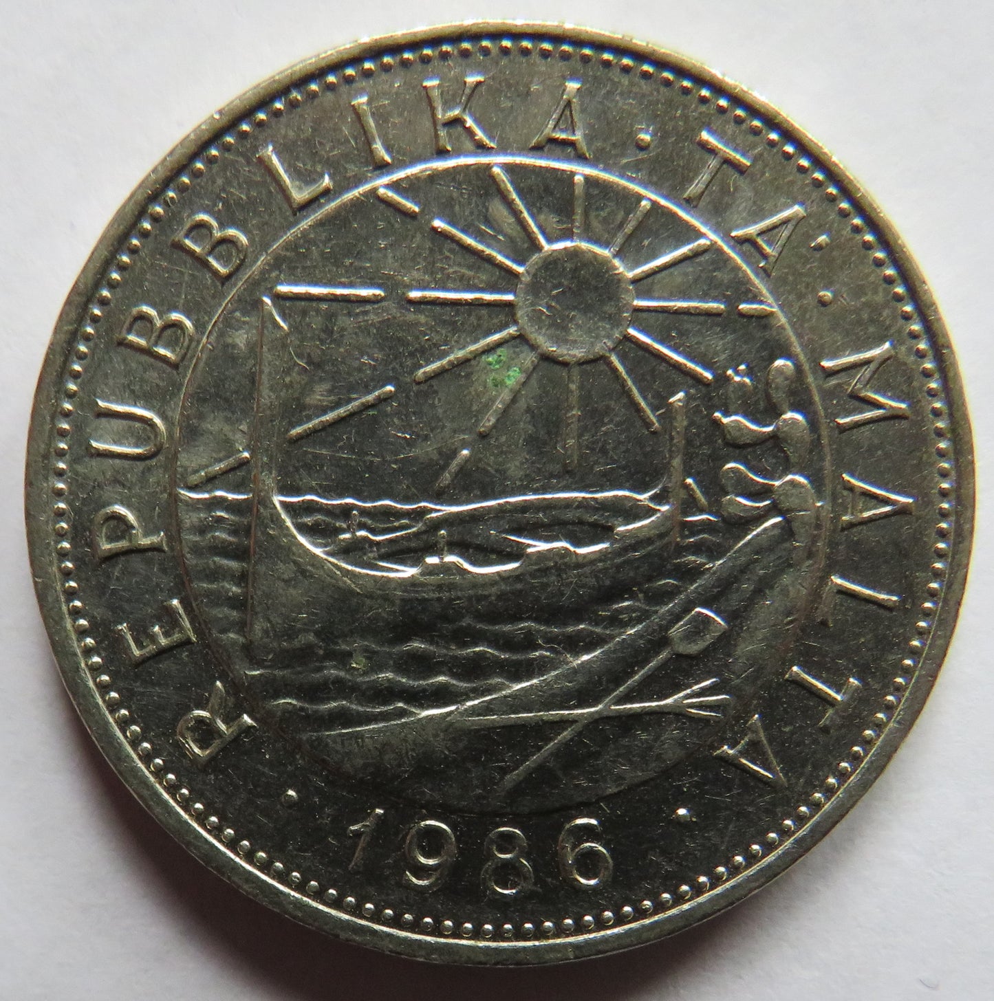 1986 Malta One Lira Coin