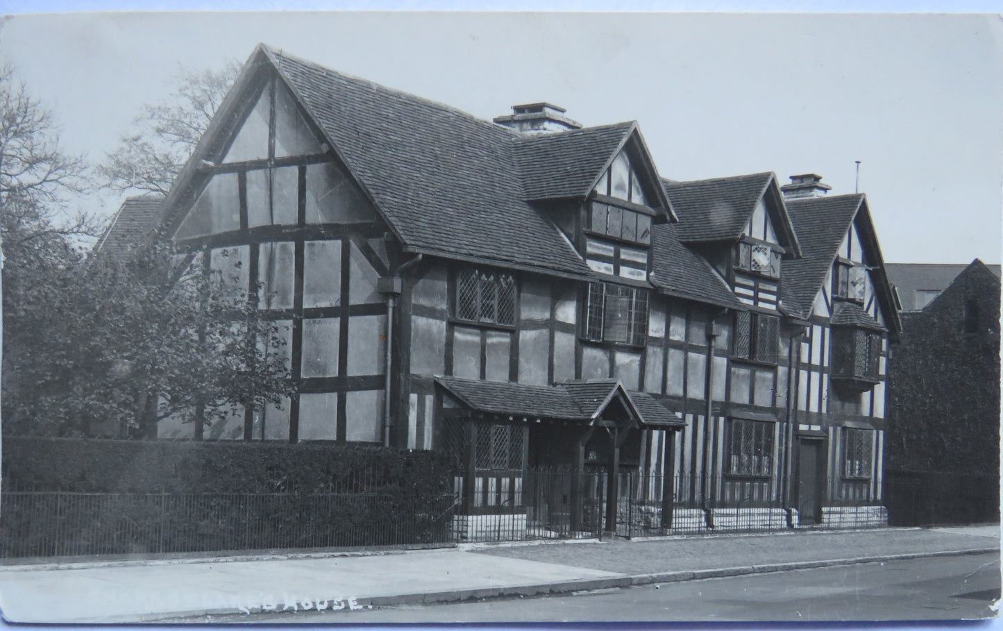 Vintage Postcard of Shakespeare's House 1939