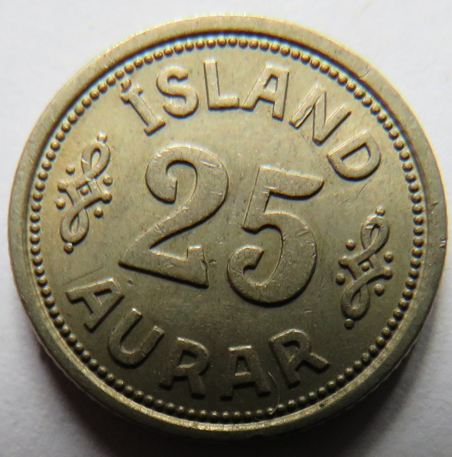 1940 Iceland 25 Aurar Coin
