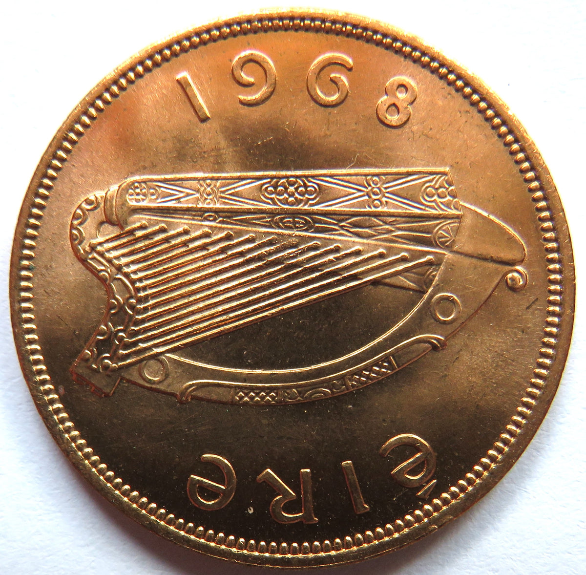 1968 Ireland Eire One Penny Coin Unc