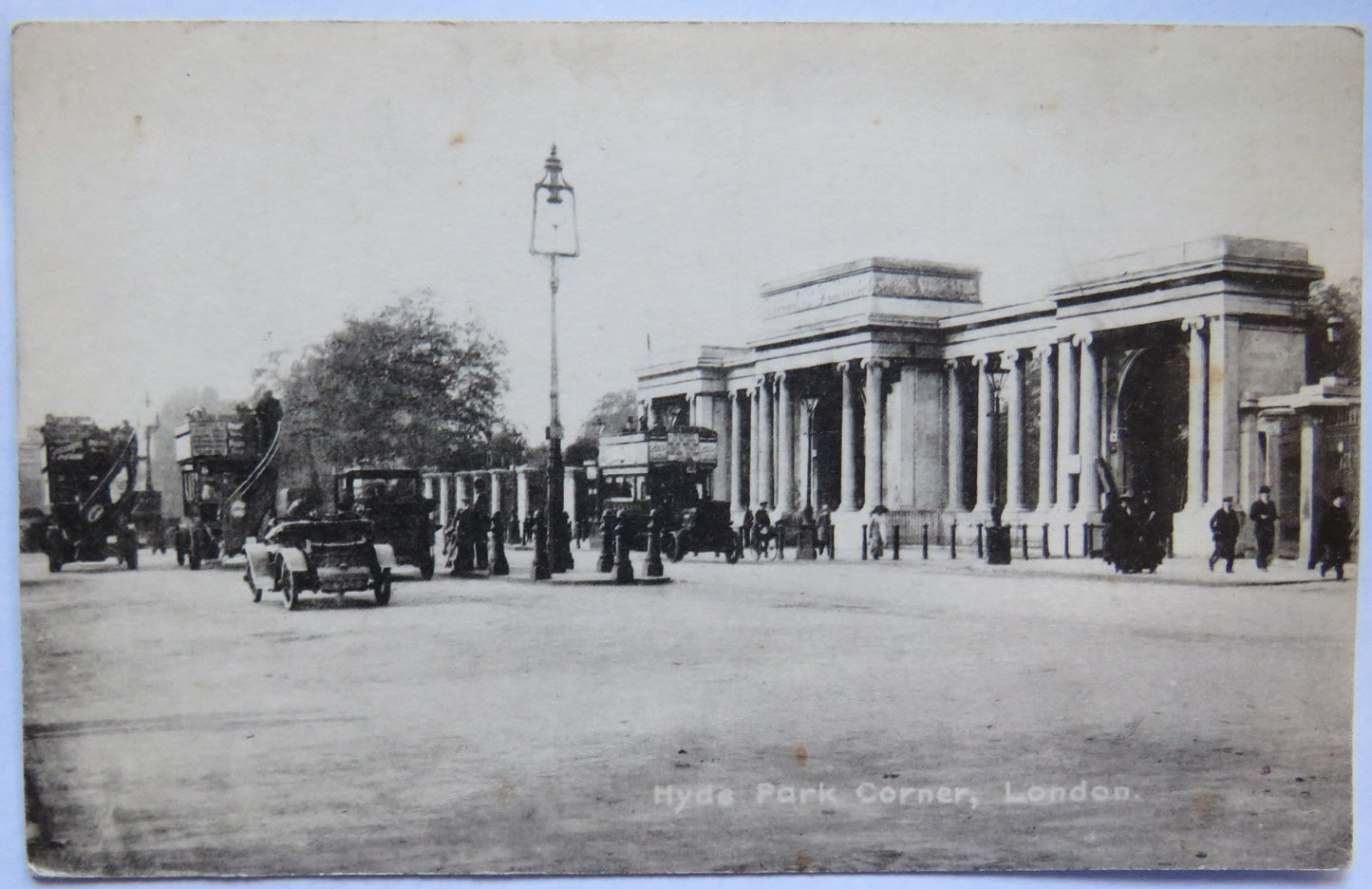 Vintage Postcard of Hyde Park Corner, London