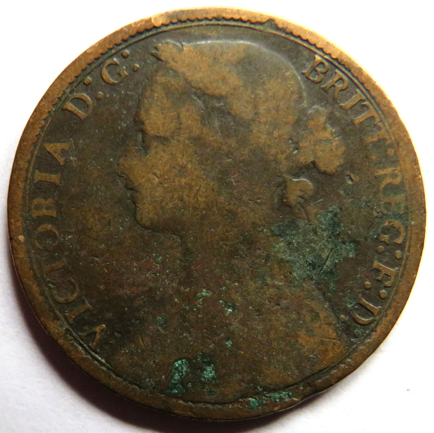 1877 Queen Victoria Bun Head One Penny Coin - Great Britain