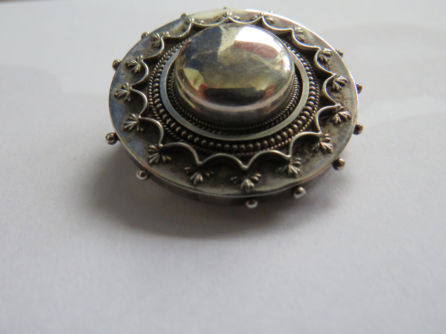 Antique Victorian Ladies White Metal Morning Brooch