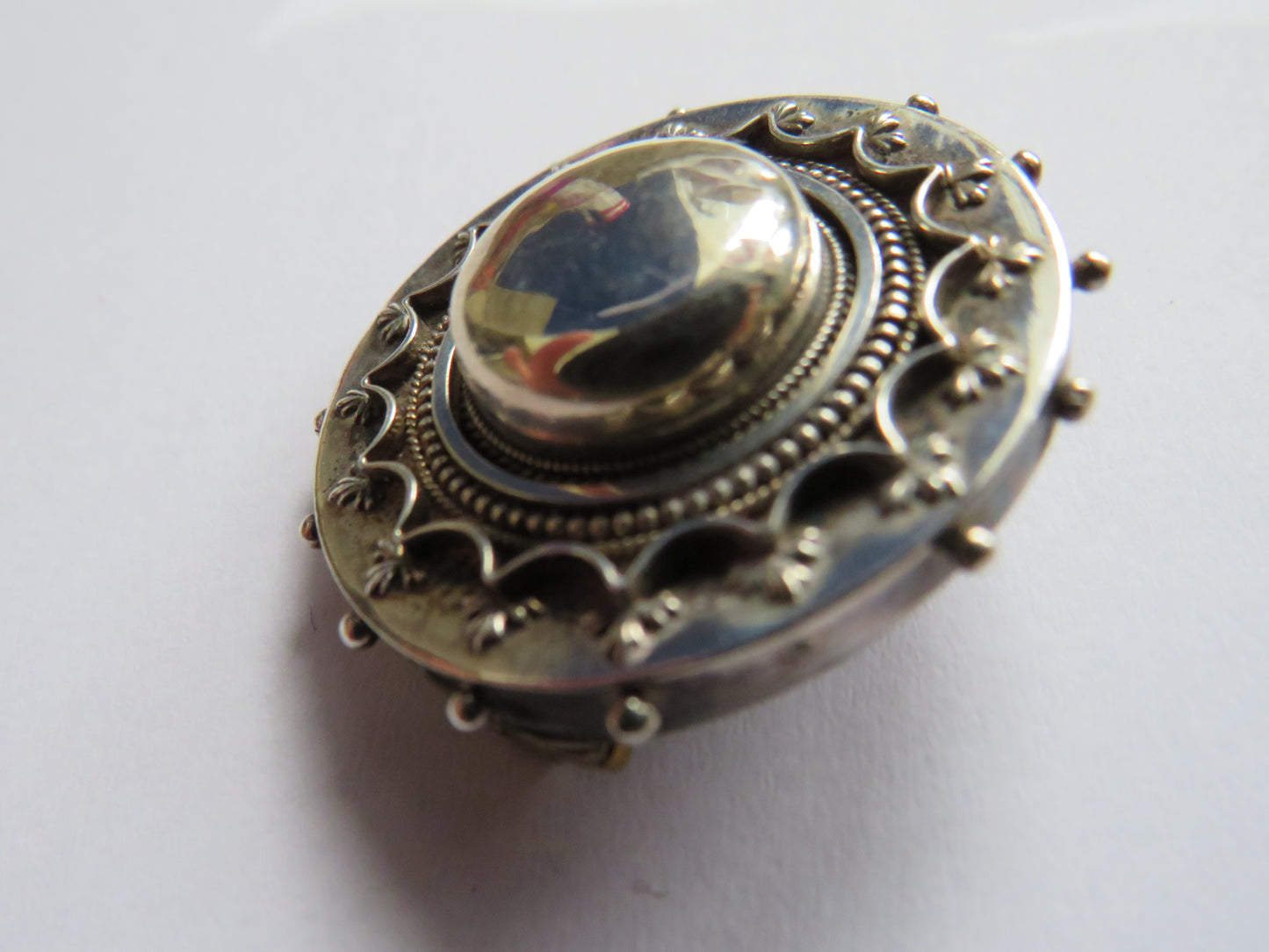 Antique Victorian Ladies White Metal Morning Brooch