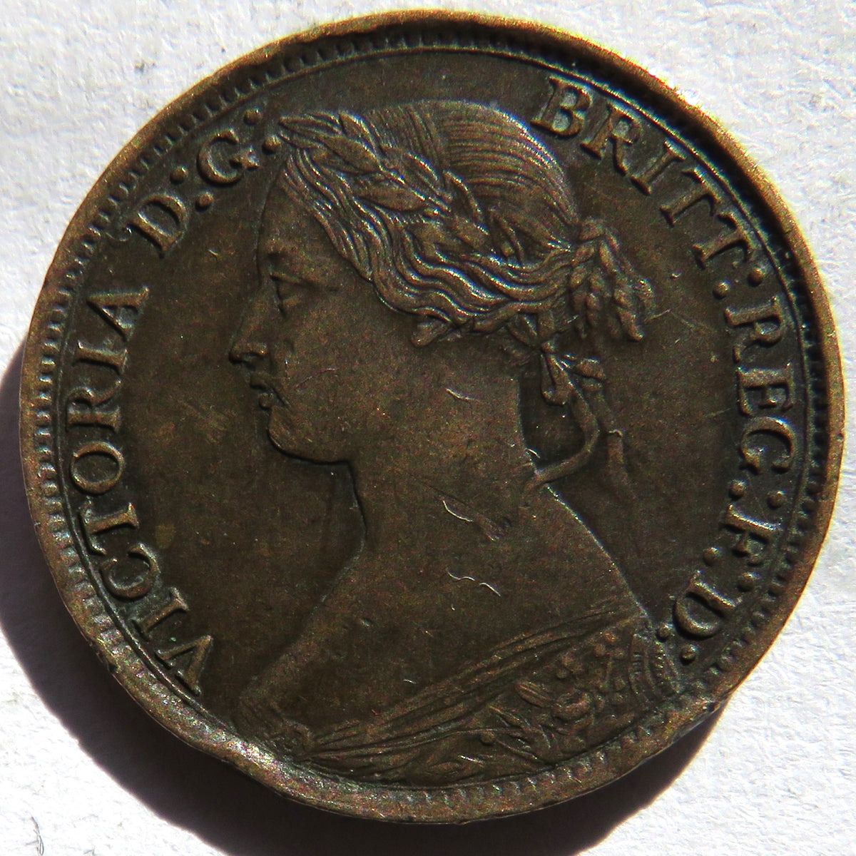 1867 Queen Victoria Bun Head Farthing Coin - Great Britain