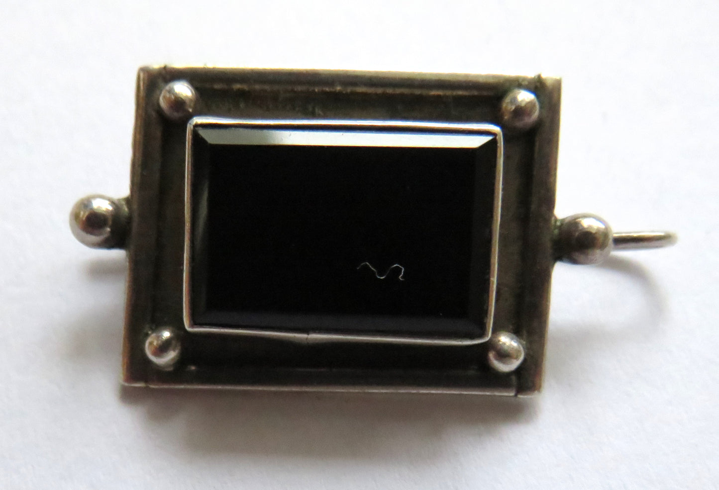 Vintage Sterling Silver & Black Stone Ladies Brooch