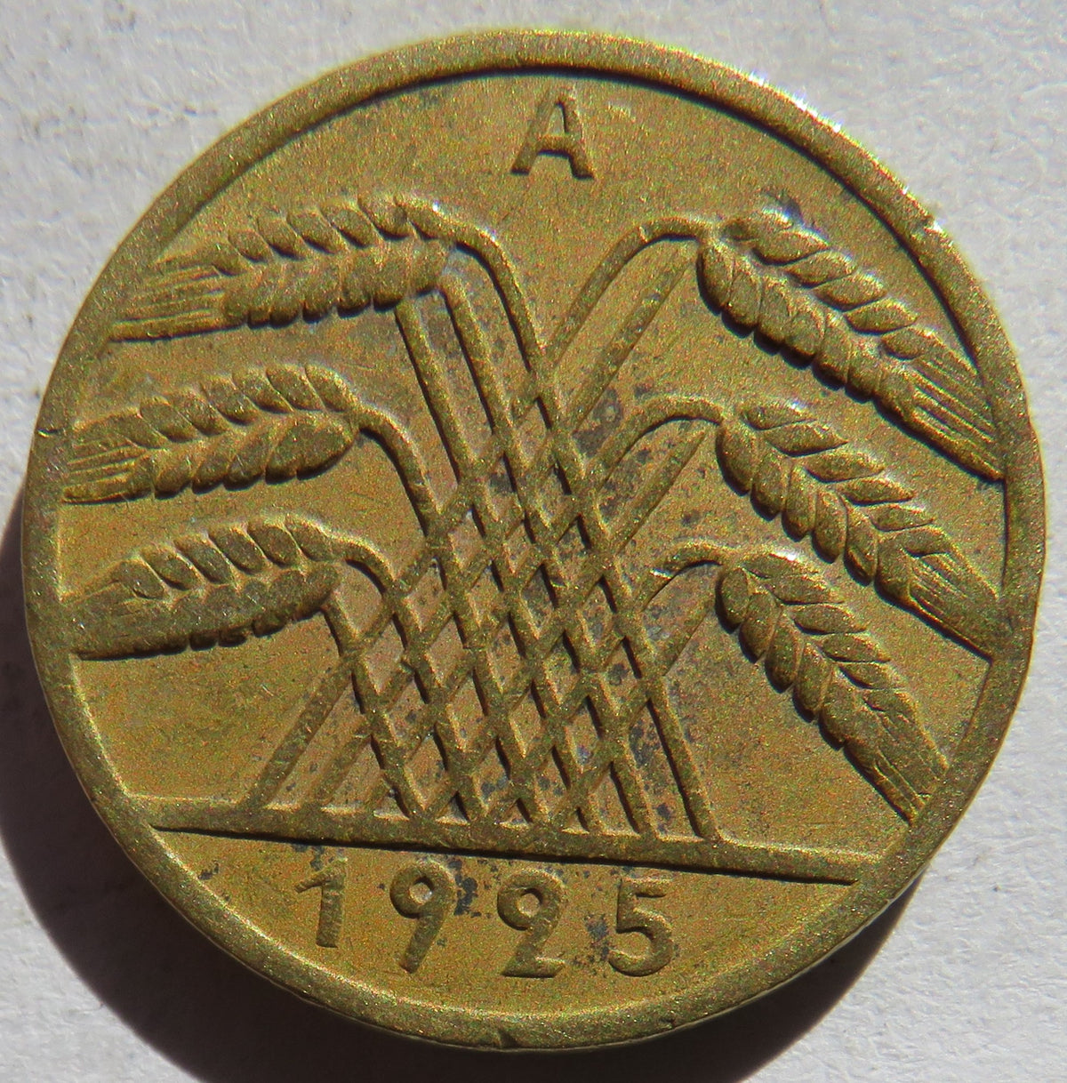 1925-A Germany - Weimar Republic 10 Reichspfennig Coin