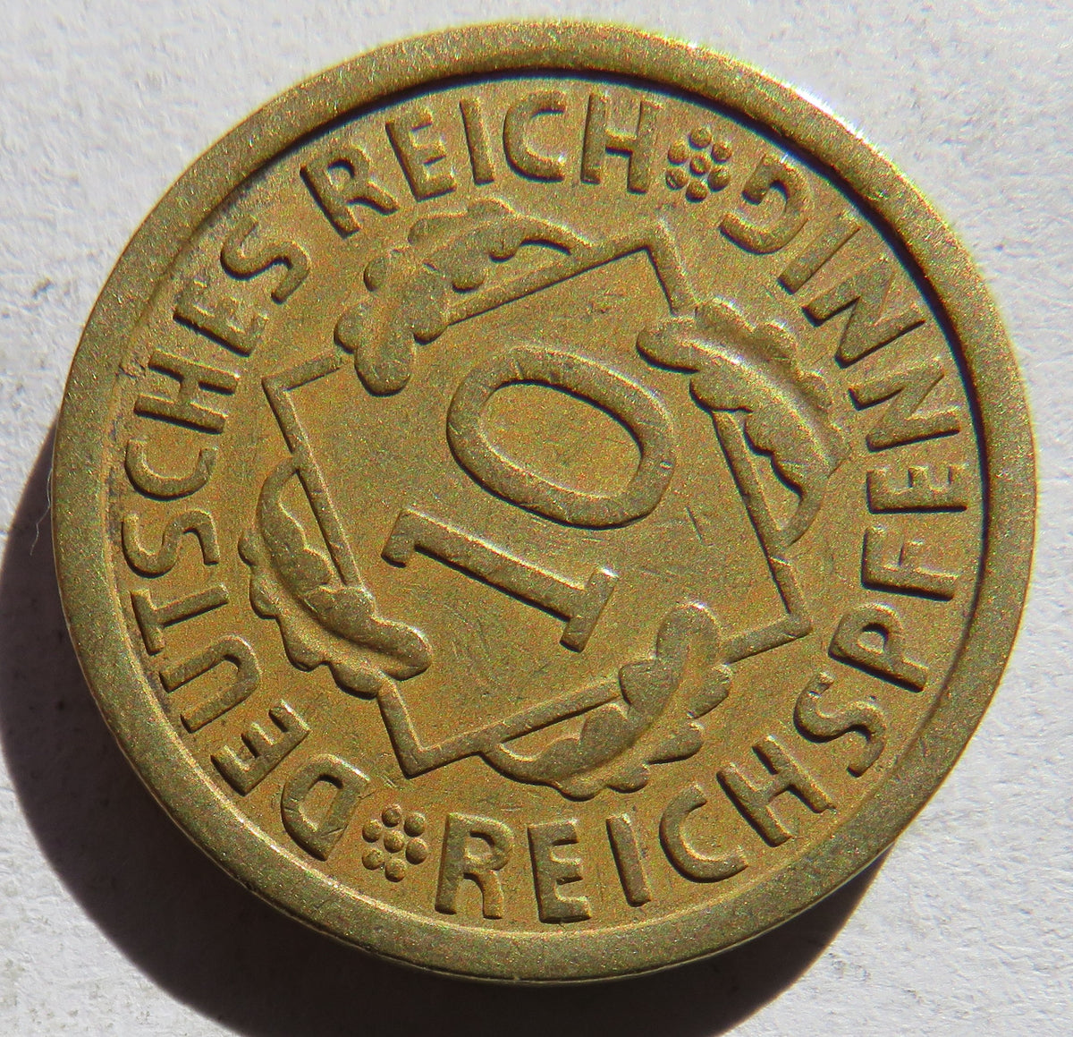 1925-A Germany - Weimar Republic 10 Reichspfennig Coin