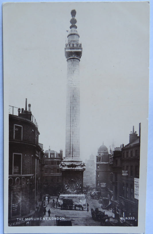 Vintage Postcard of The Monument, London
